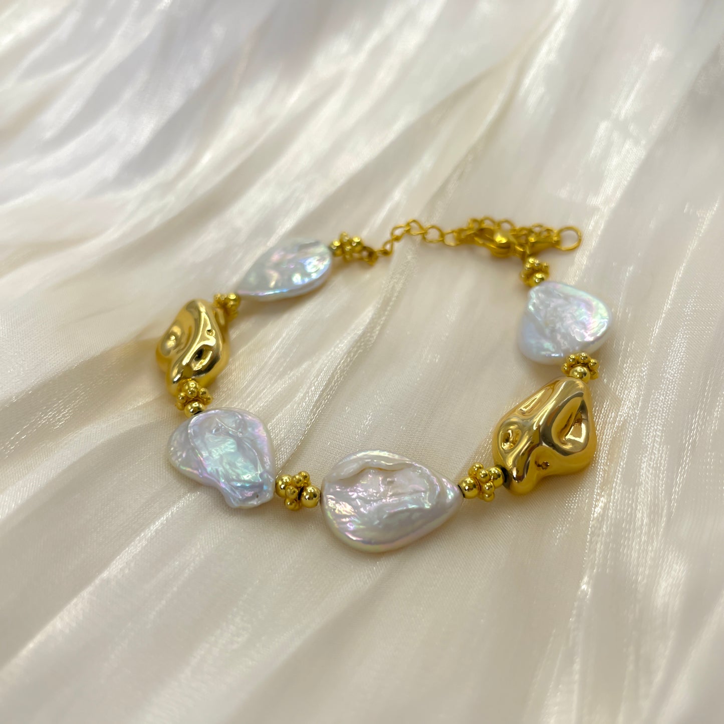 Natural Baroque Pearl & Sculpted Gold-Tone Necklace and Bracelet Set