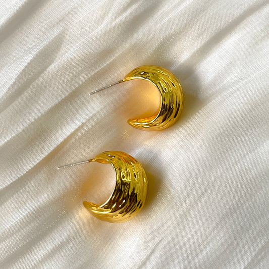 Hammered Gold Chunky Hoop Earrings – S925 Silver Posts